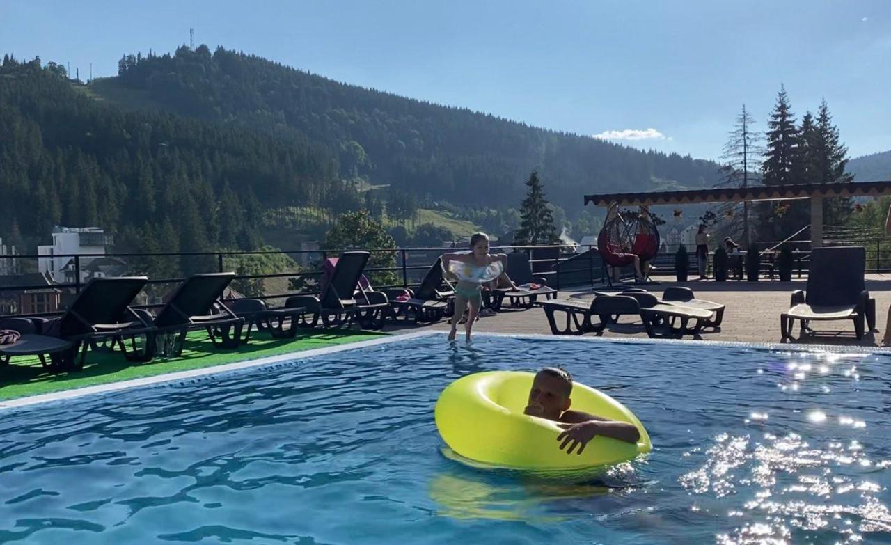 Маєток "Zymon & Ski" Bukovel Esterno foto